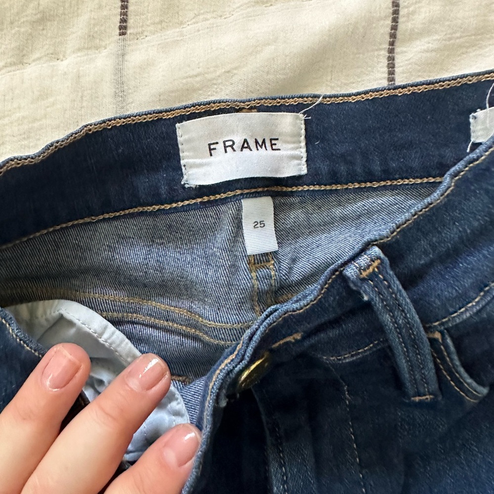 Frame Le High Straight Cobbert Rips Jeans - Picture 5 of 11